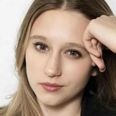 Taissa Farmiga onlyfans leaked dirtyship