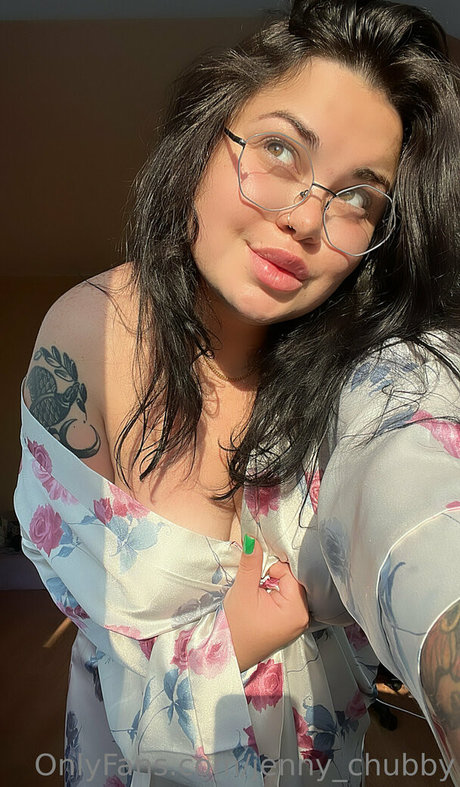 jenny chubby onlyfans pics