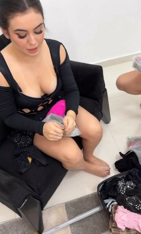 MC Bella Angel nudes onlyfans leaks