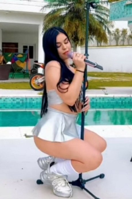 MC Bella Angel only fans