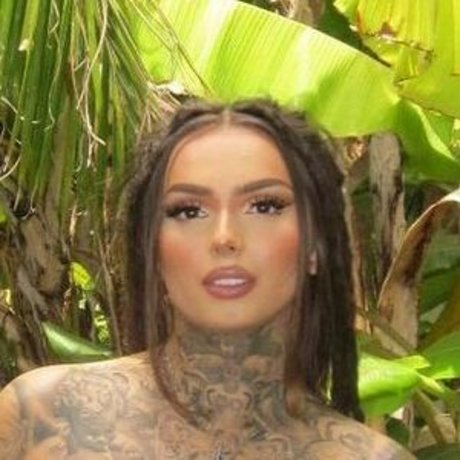 Zhavia porn onlyfans