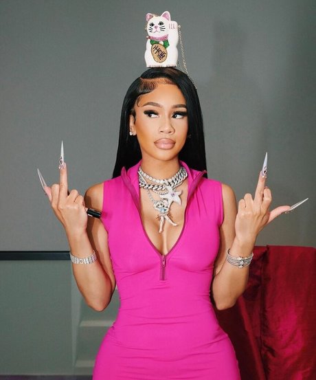 Saweetie Profile pic