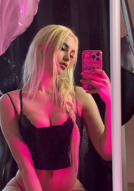 Morana Battory onlyfans porn