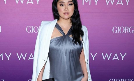 Lana Condor Profile pic