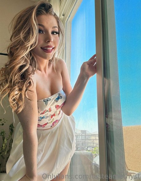 goth asian onlyfans free illustration