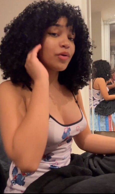 Marycuriell leaked nudes onlyfans