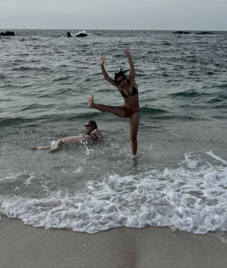 non onlyfans top slide