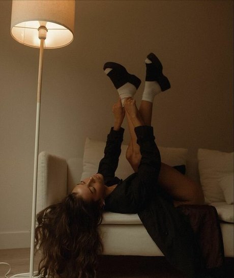 thick onlyfans sexy nude pic