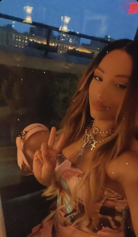 Sasha Banks nudes onlyfans