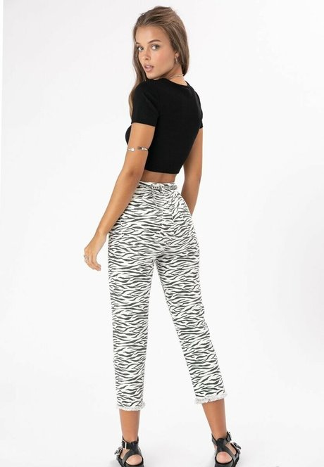 milf cosplay onlyfans hot porn glimpse