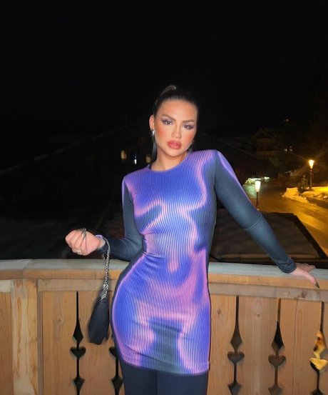 Vivi Wanderley onlyfans porn leaks