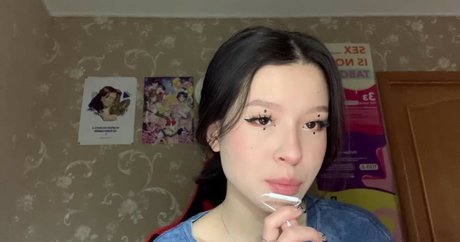 Lezzy Bunny ASMR desnuda onlyfans