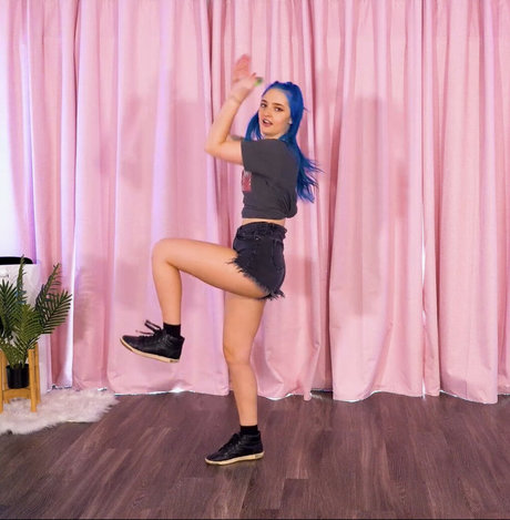 Littlesiha porn only fans