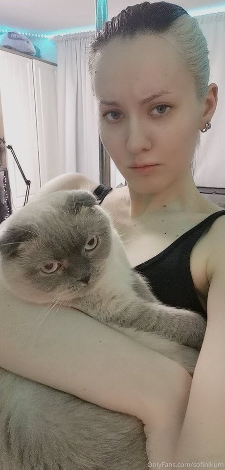 Oniksiya Sofinikum only fans leak nude