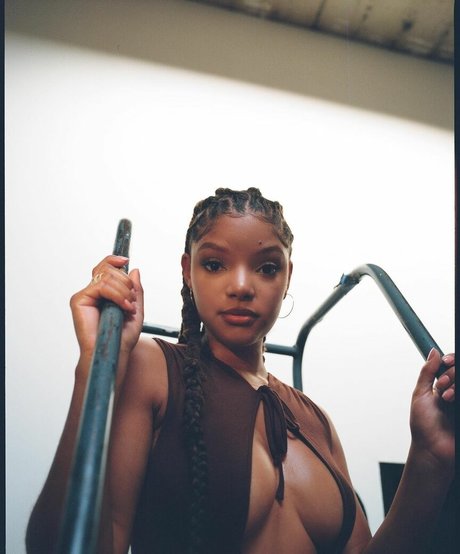 Halle Bailey onlyfans nudes leaked