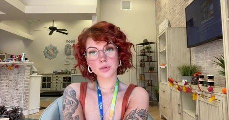 Gingiehippie onlyfans xxx