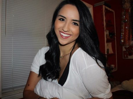 yourfutureexwifey nude leak onlyfans