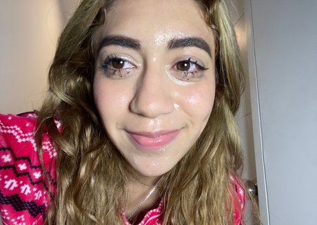 Artemis Carmona nude on onlyfans