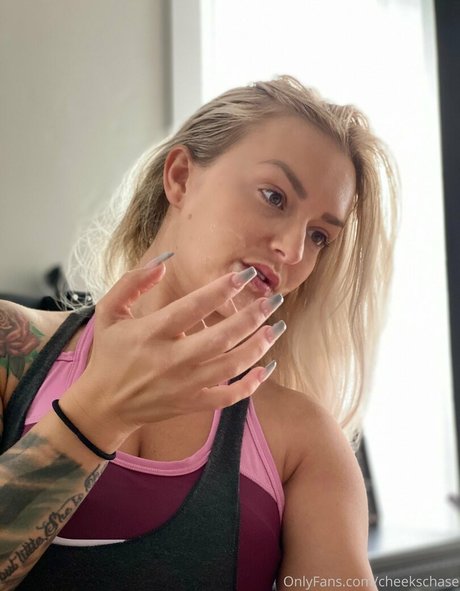 cheekschase1 onlyfans free content