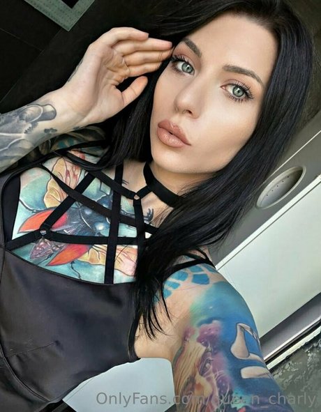 queen charly onlyfans porn