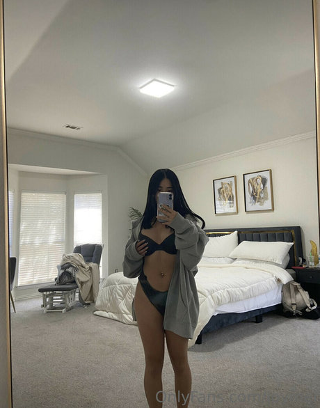 Joyce Zheng onlyfans leaks porn