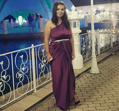 Minhas Edit naked on onlyfans