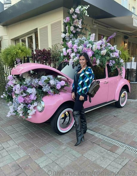 romanova 69 onlyfans pics leaked