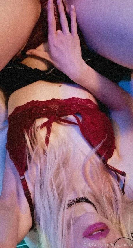 lil holly naked leaked onlyfans