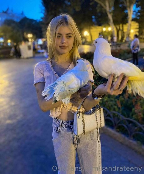 sandrateeny onlyfans free content