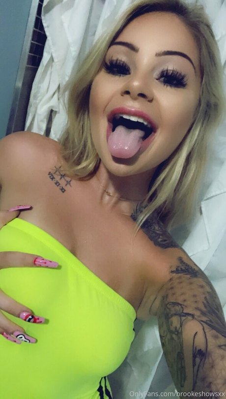 brookeshowsxx leaked onlyfans pics