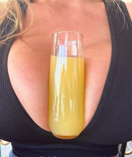 cynthiajadebabe onlyfans nude pics