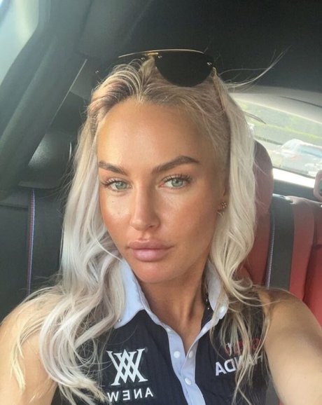 Charley Hull onlyfans leaked tits