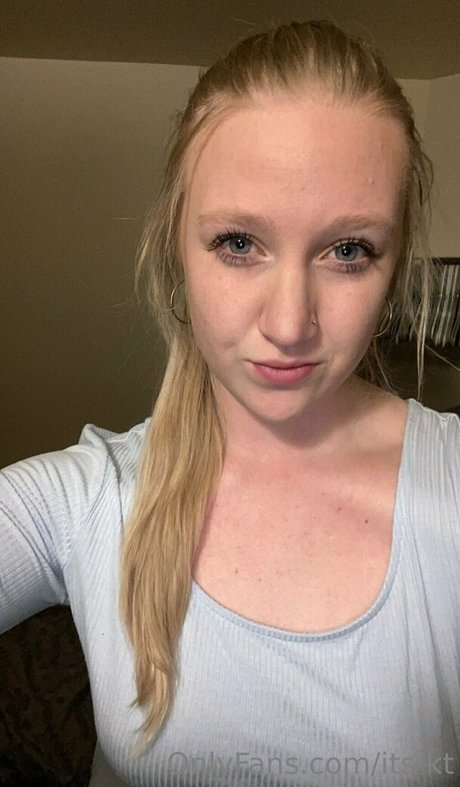 its kt naked onlyfans