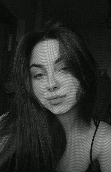 Wiktoria Bystron onlyfans content type