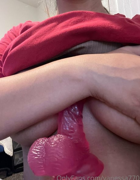vanessa770 onlyfans nudes