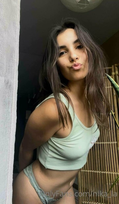 nika la onlyfans naked pics