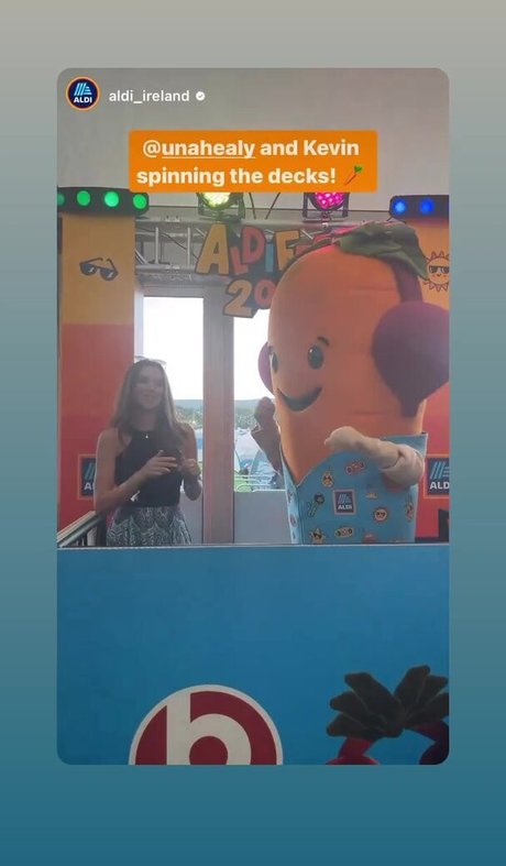 Una Healy onlyfans pics