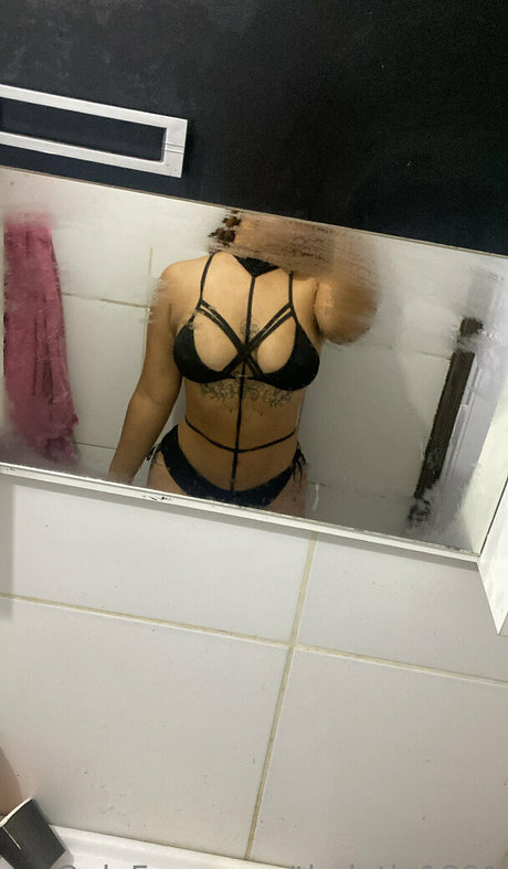 thelatin1891 onlyfans model images