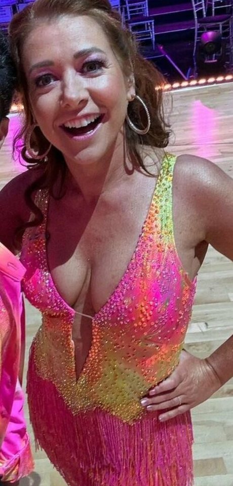 Alyson Hannigan pics onlyfans