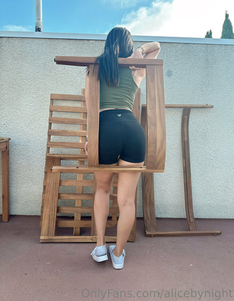 alicebynight onlyfans.