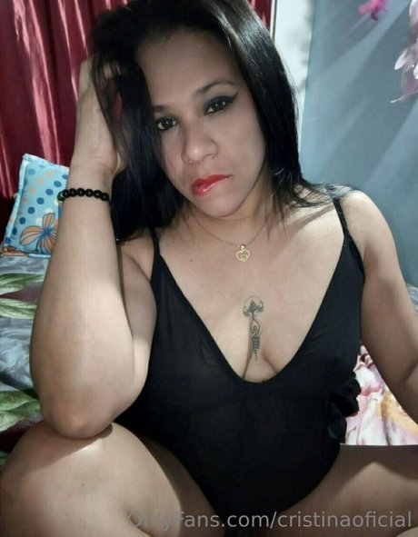 cristinaoficial leaked naked onlyfans