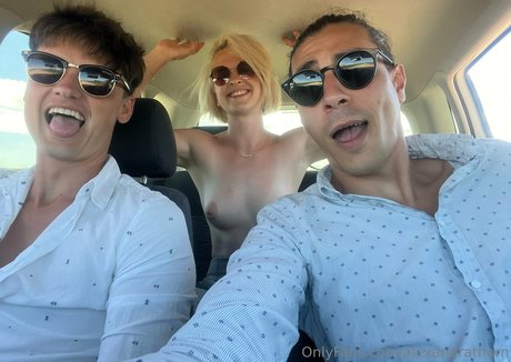 alexandrathorn onlyfans full