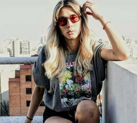 mariapia ts onlyfans model images