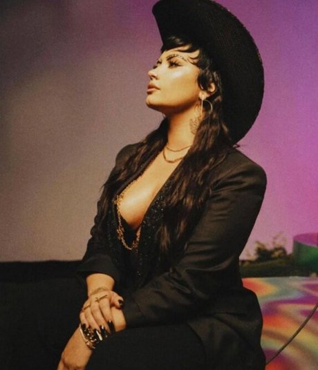 Demi Lovato leaked onlyfans pictures
