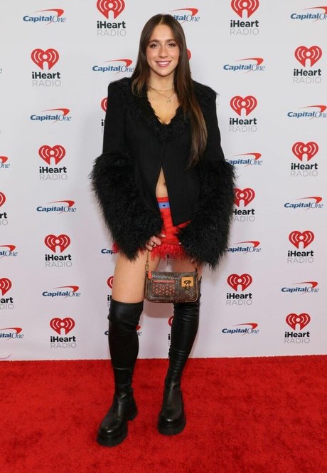 Tate McRae free only fans