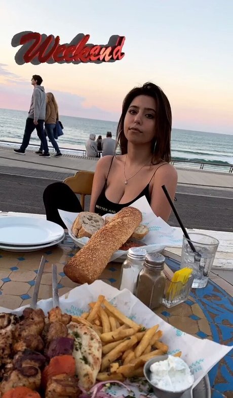 Coral Sharon onlyfans leak