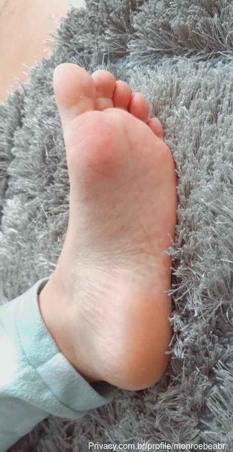 MonroeBeaBr onlyfans free