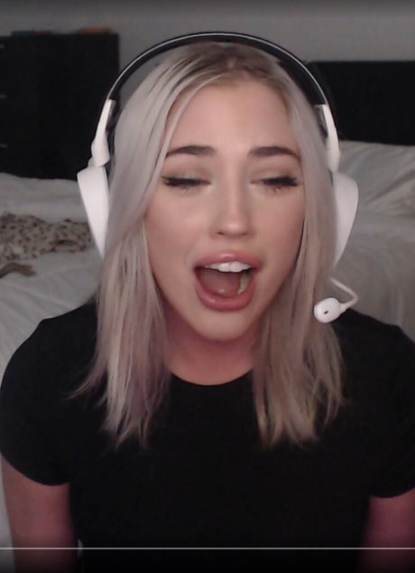 Hailsbee porn onlyfans