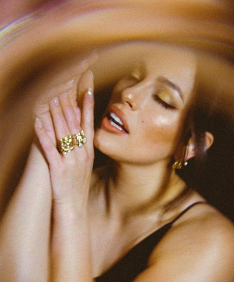 Ashley Graham pics onlyfans