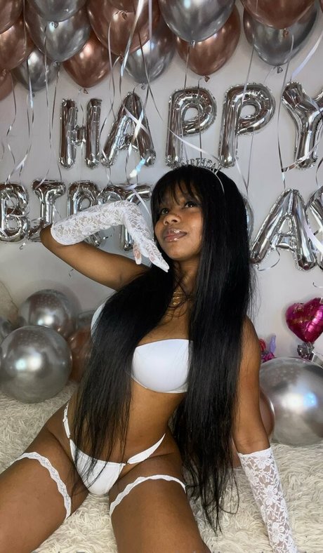 Giuliavalencia onlyfans naked